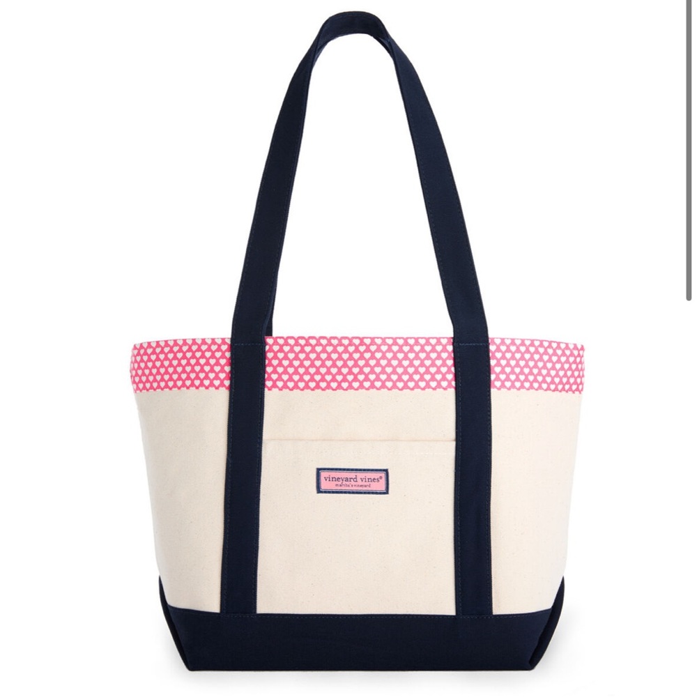 NWT Vineyard Vines Hearts Classic Tote